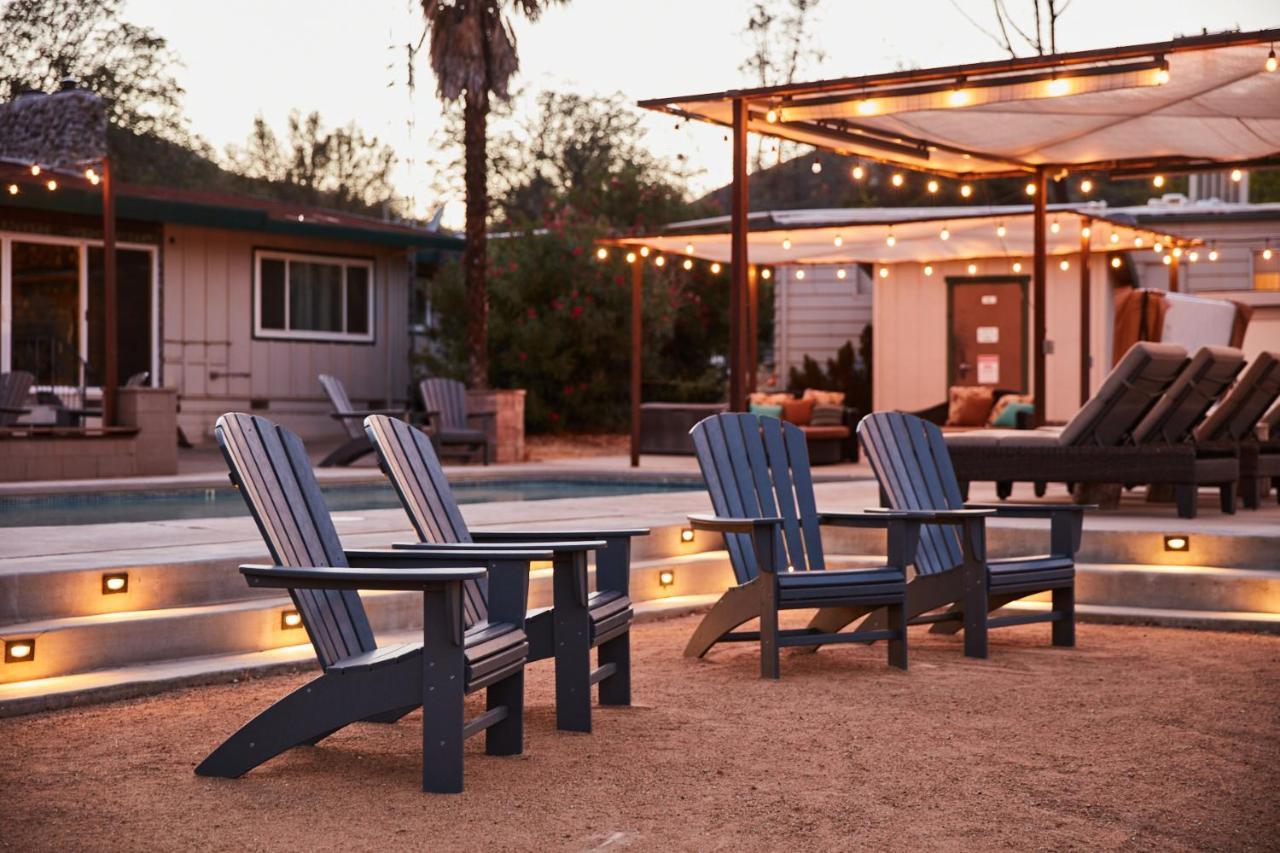 Bed And Barrel At Stonehouse Cellars Bed & Breakfast Clearlake Oaks ภายนอก รูปภาพ